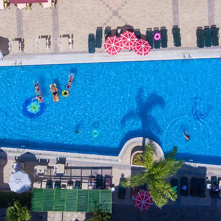 Lejlighedshotel Village Family