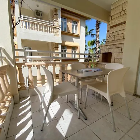 Village Family 4* Side