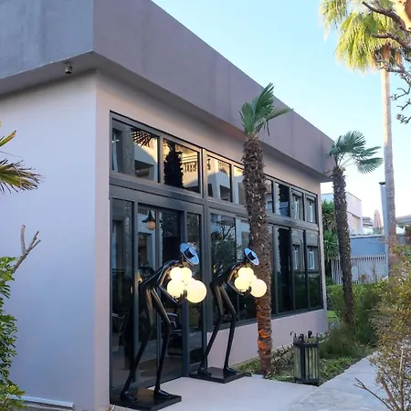 Hotel Side Village Family Suite 4*