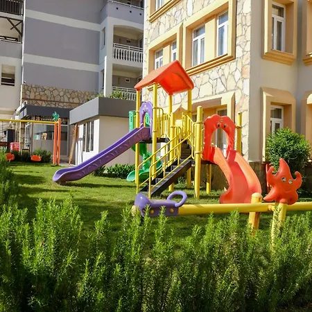 Village Family Apartahotel