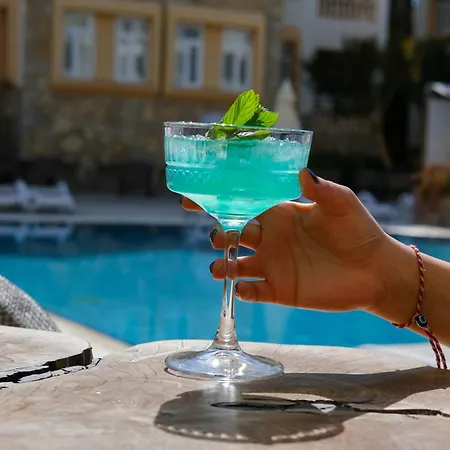 Village Family Hotel