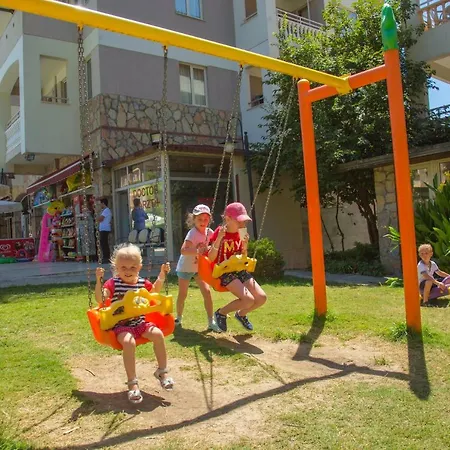 Village - شامل كليًا 4*