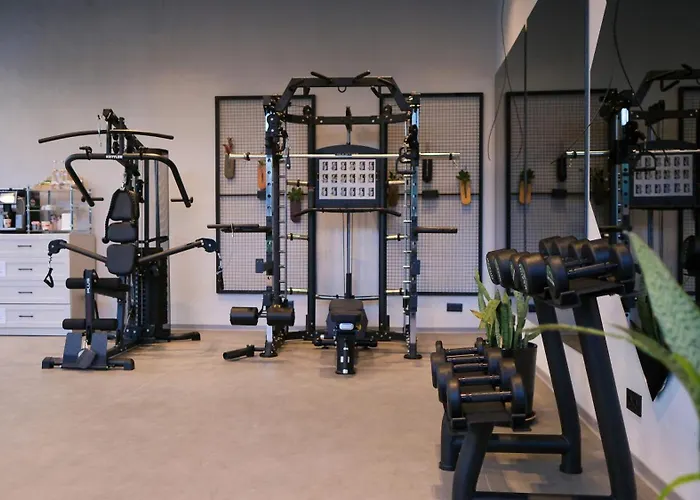 Hotel Village Family Side