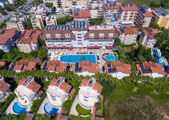 Hotel Village Family Side