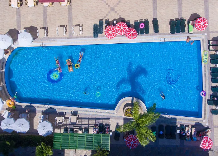 Hotell Village Family