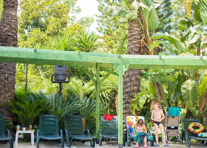 호텔 Village Family