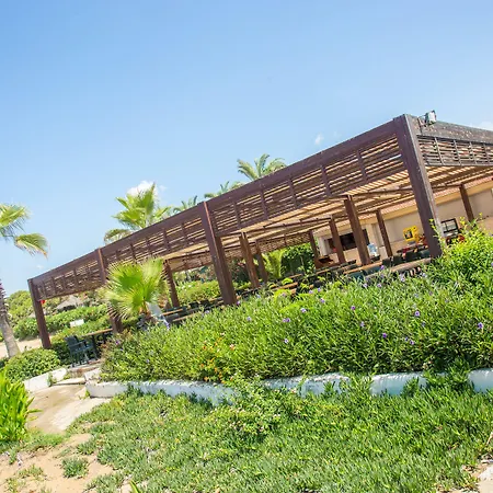 Village Family Side