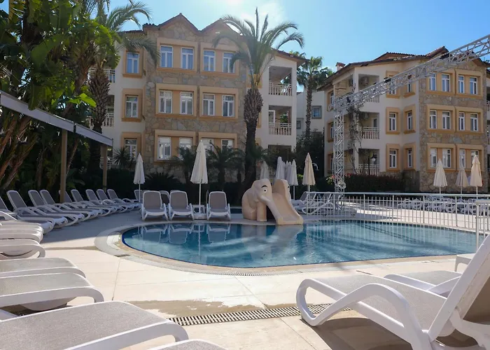 Side Village Family Suite 4*