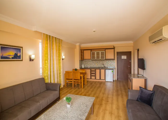 Hotel Side Village Family Suite 4*